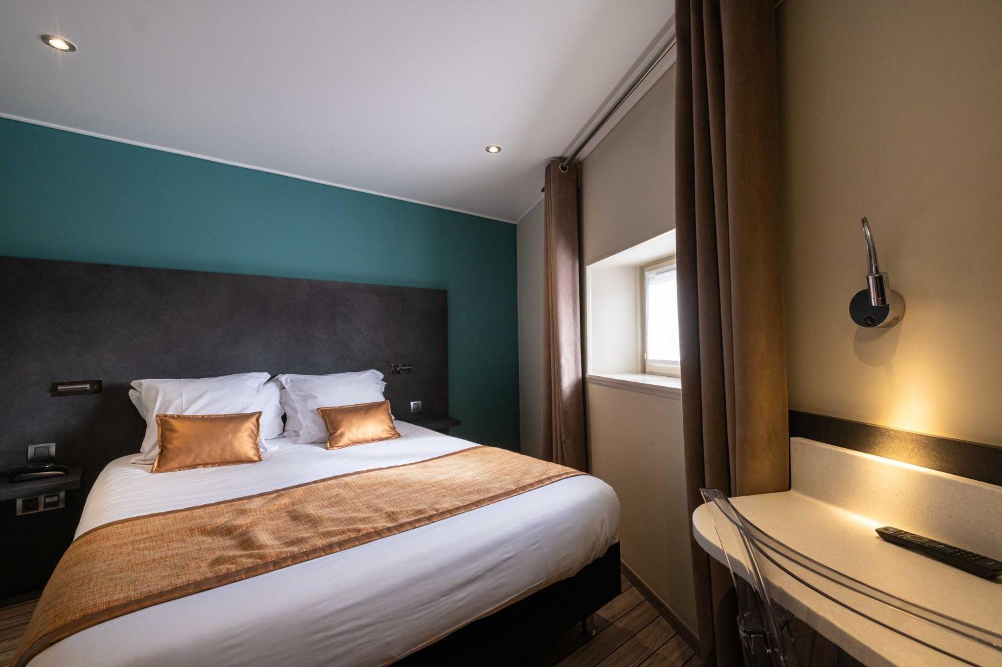 Logis Hotel De Bourgogne - Macon Ngoại thất bức ảnh