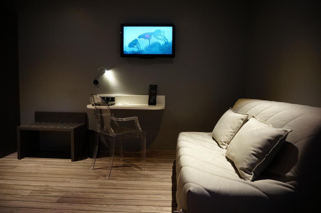 Logis Hotel De Bourgogne - Macon Ngoại thất bức ảnh